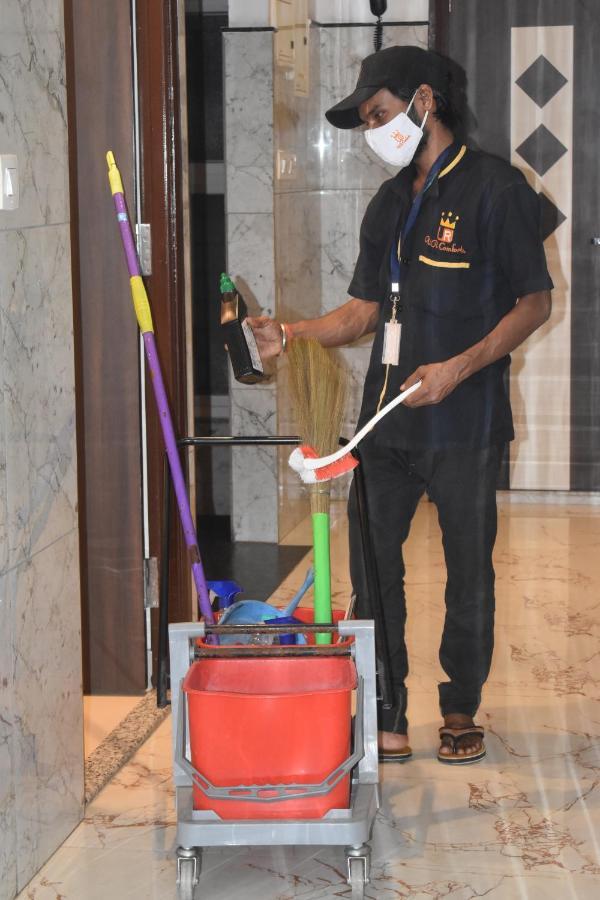 Hotel Ur Comforts Jayanagar Μπανγκαλόρ Εξωτερικό φωτογραφία