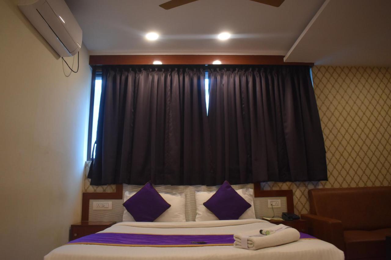 Hotel Ur Comforts Jayanagar Μπανγκαλόρ Εξωτερικό φωτογραφία